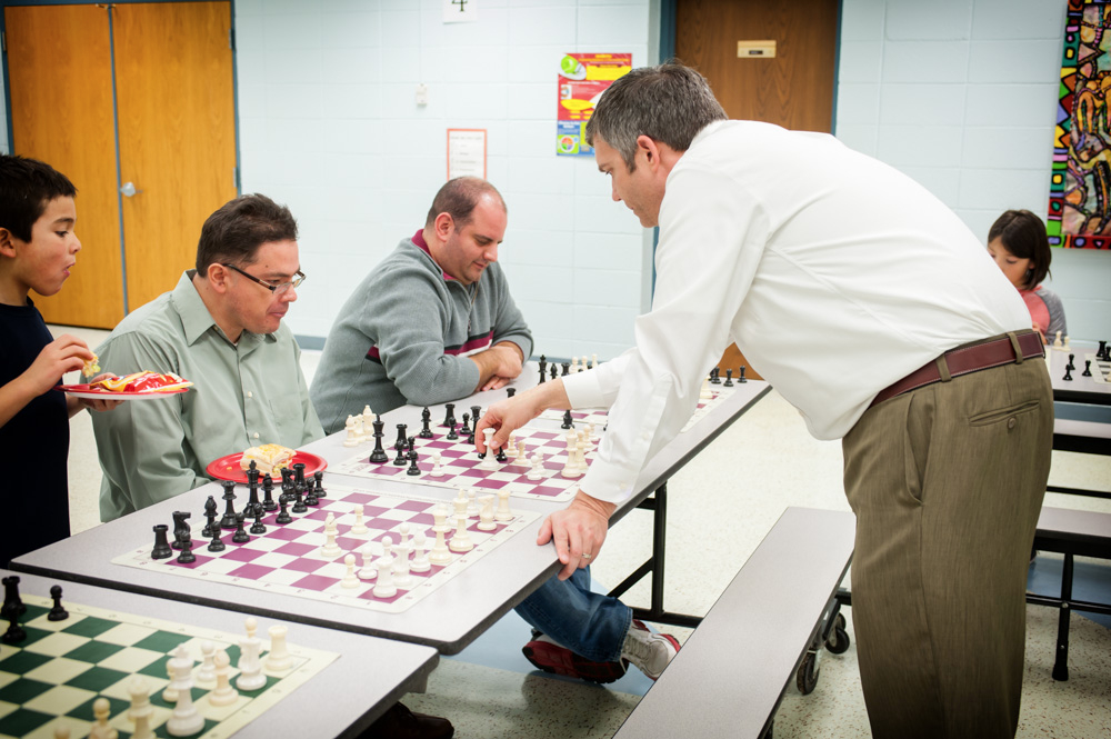2014-mequon-chess-club-year-end-party-004